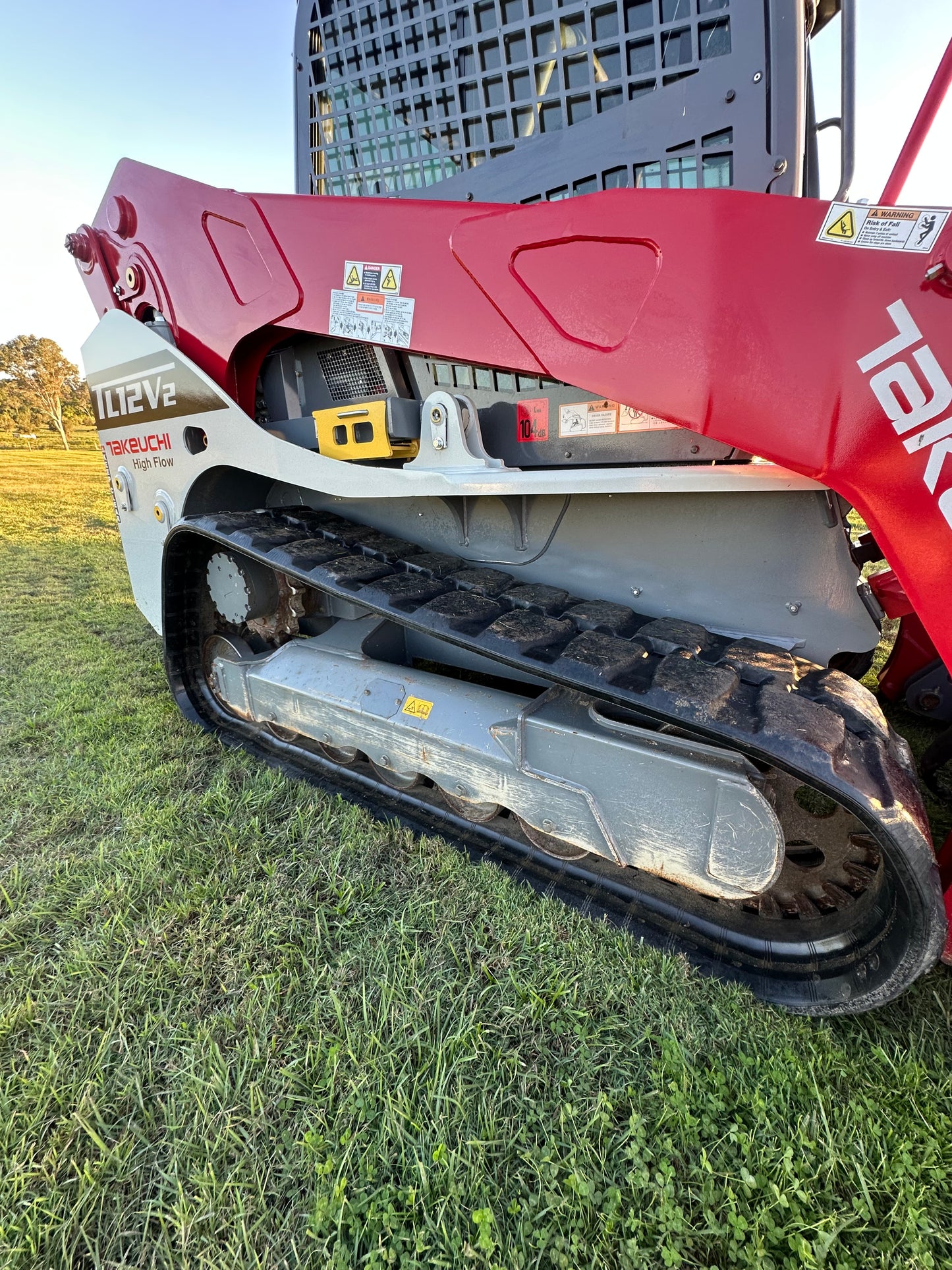 2023 Takeuchi TL12V-2