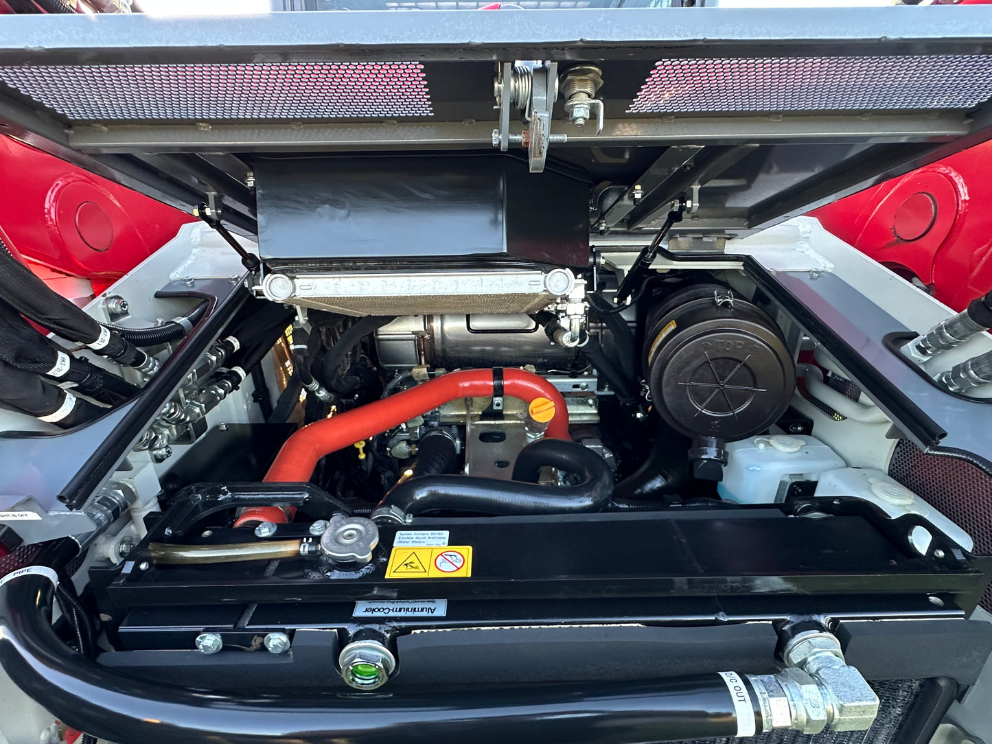 2023 Takeuchi TL12V-2