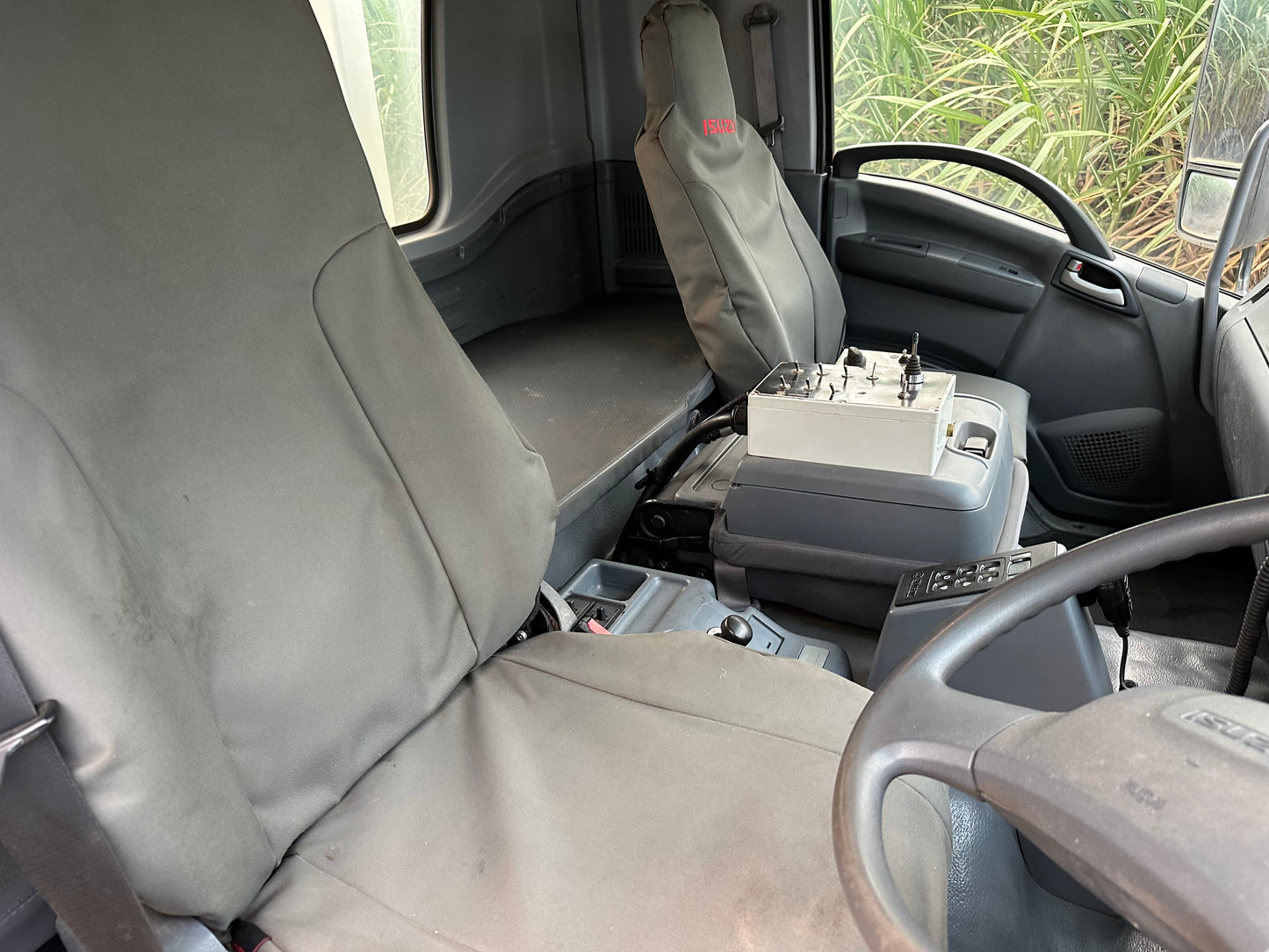Isuzu 8x4 water cart