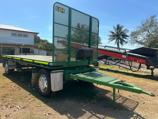 2003 Haulmark dog trailer