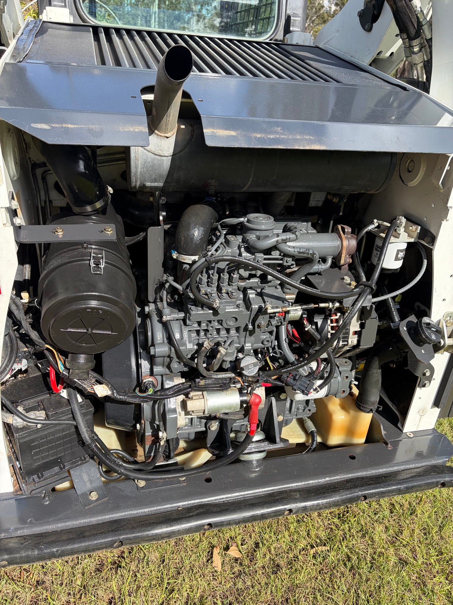 2021 Bobcat T590