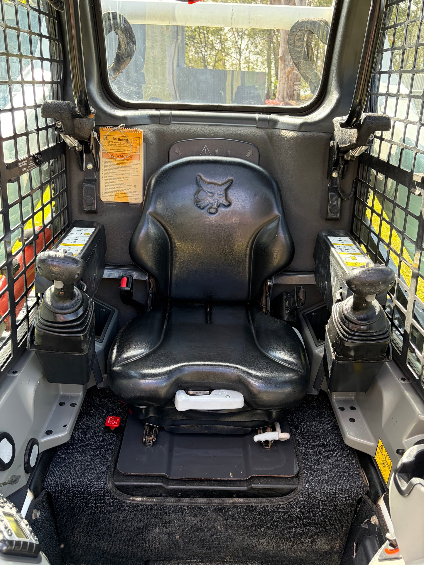 2021 Bobcat T590