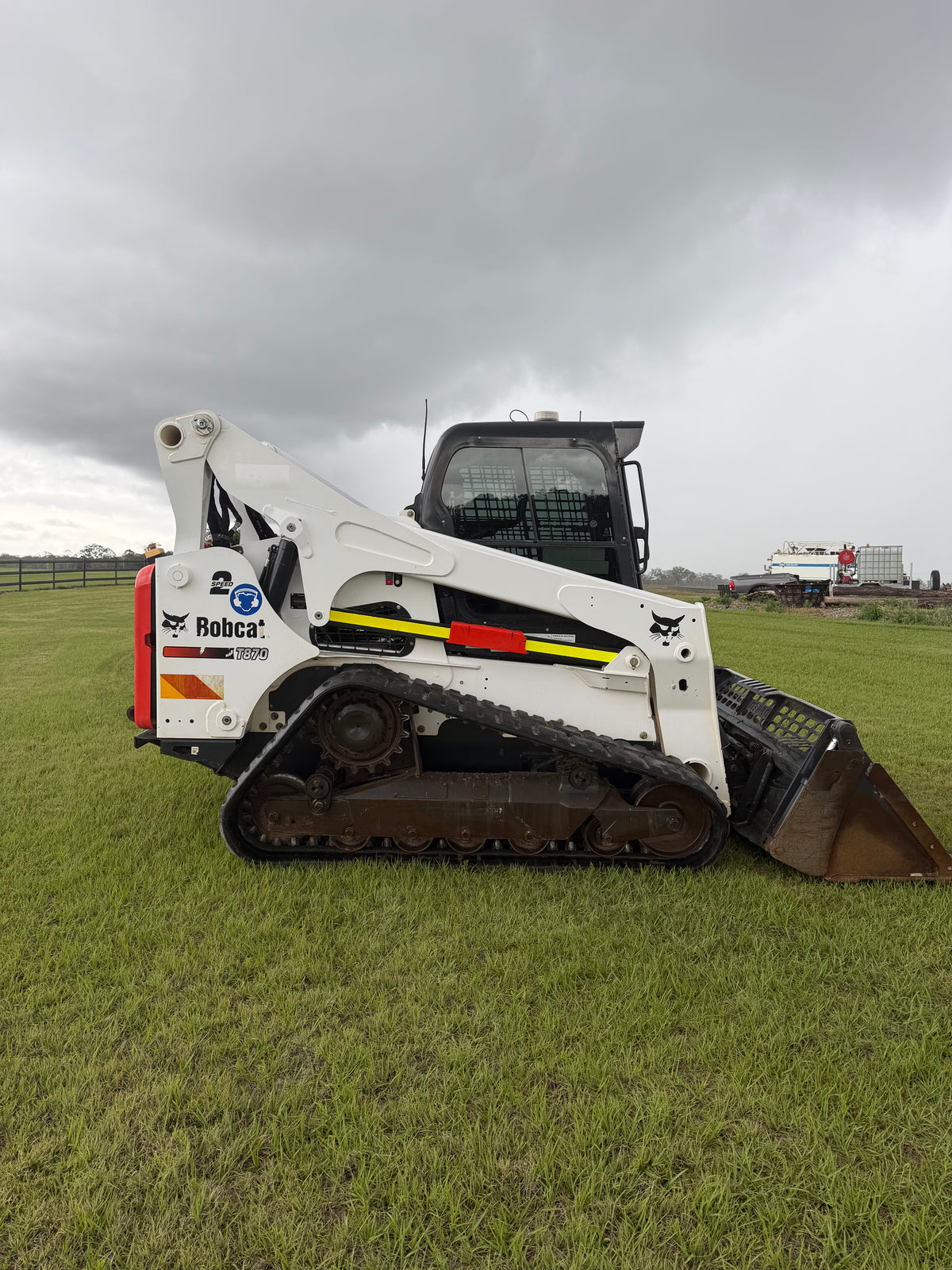 2022 BOBCAT T870
