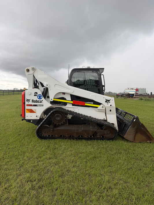 2022 BOBCAT T870