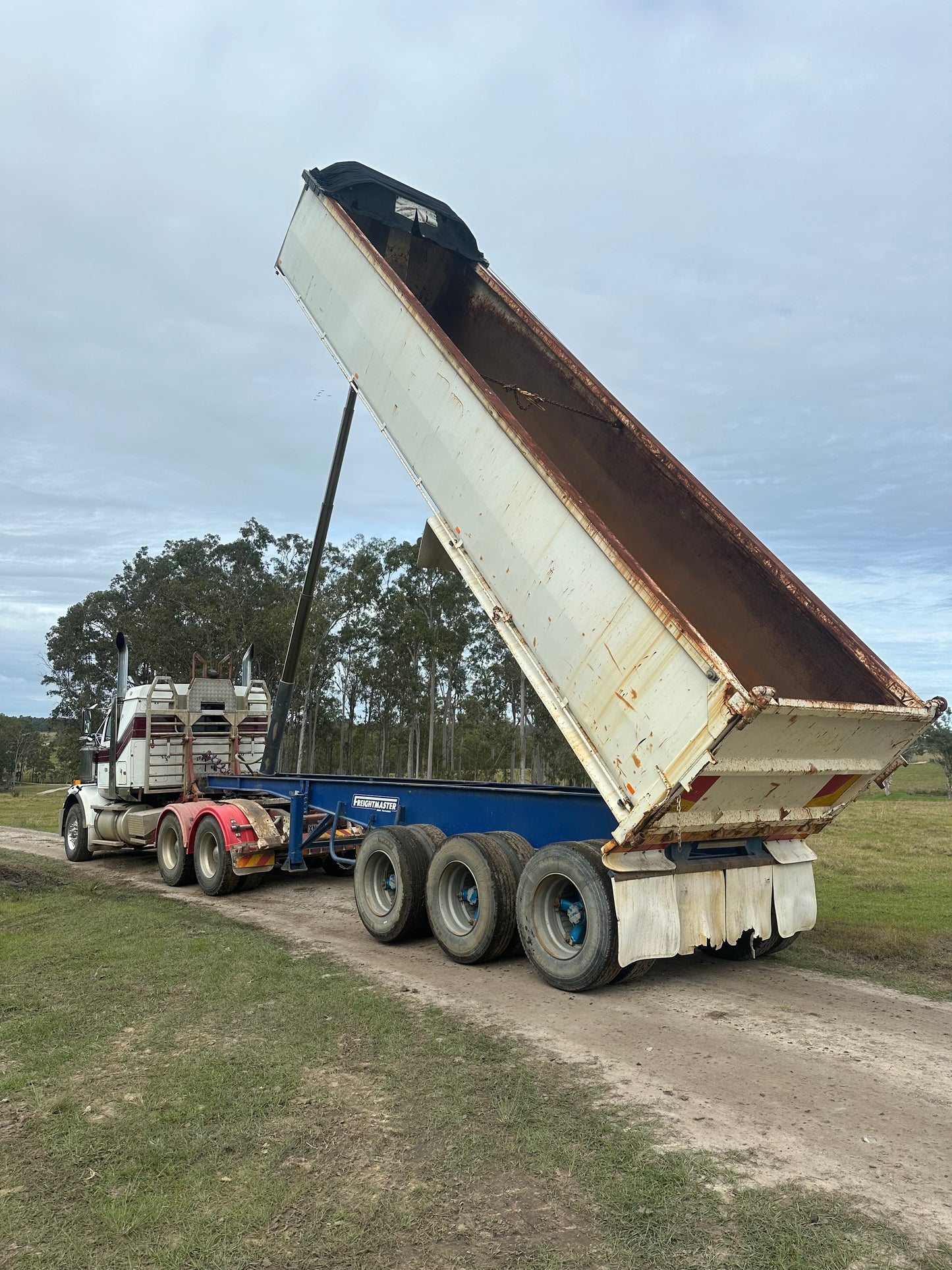 2009 Freightmaster ST3
