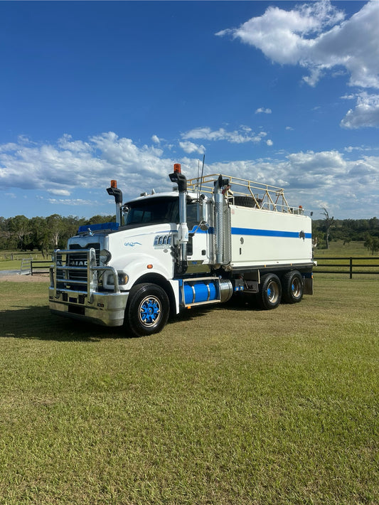 2013 Mack Trident Water Cart