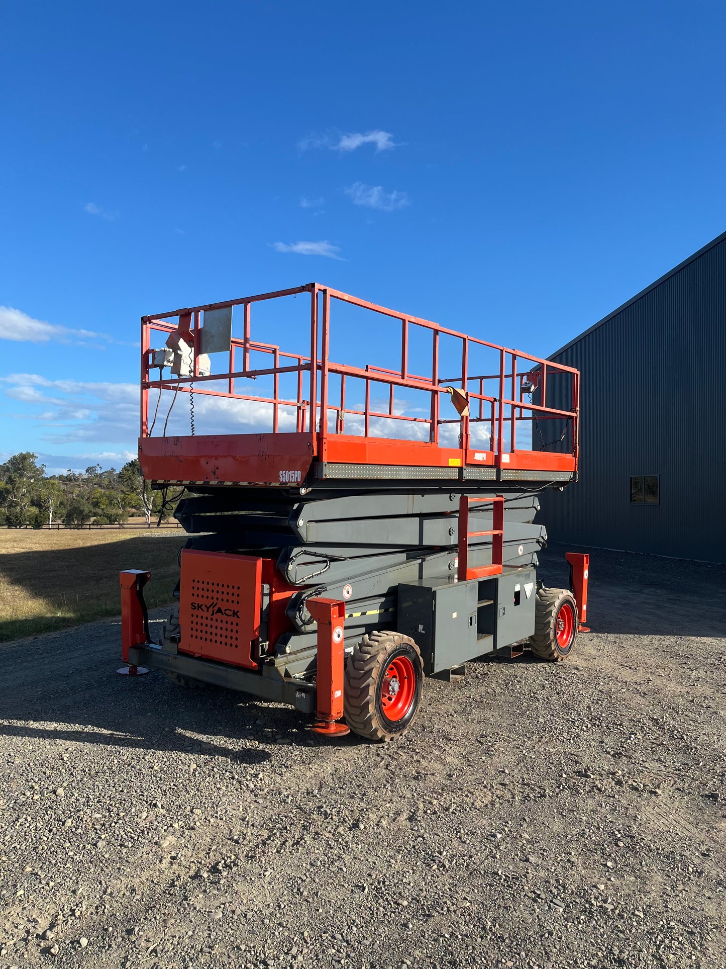 2013 Skyjack SJ9250RT