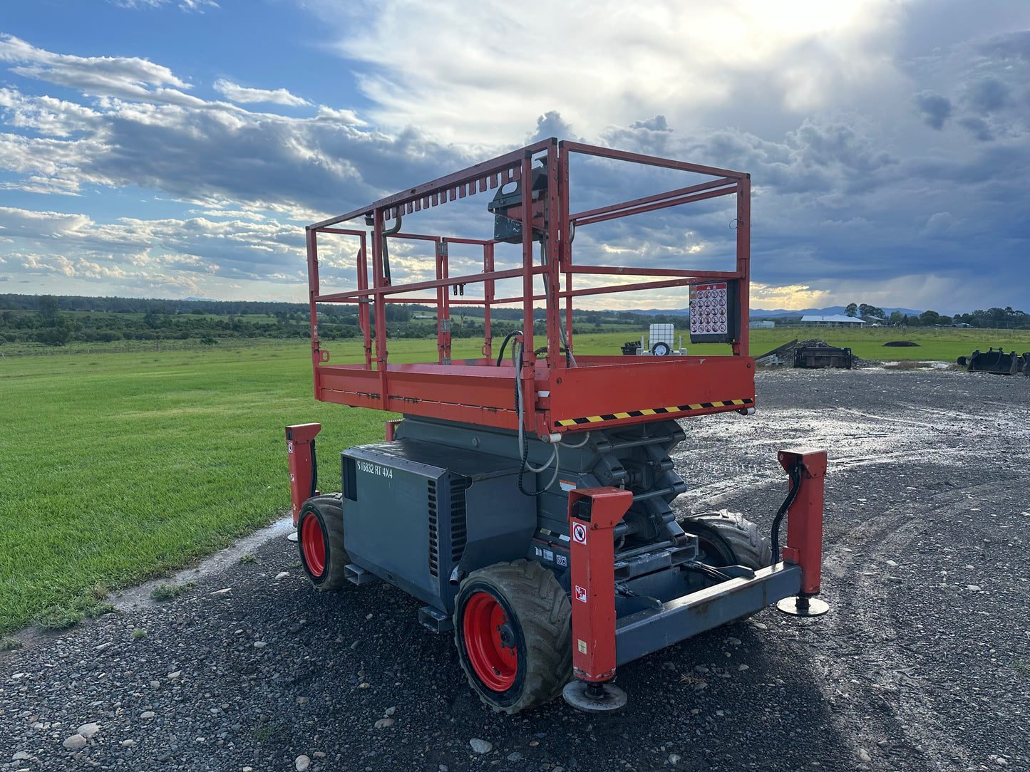 2015 Skyjack Diesel Scissor Lift