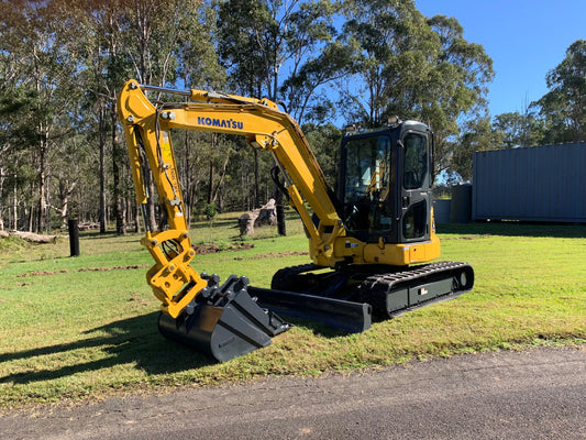 2016 Komatsu PC45MR-3