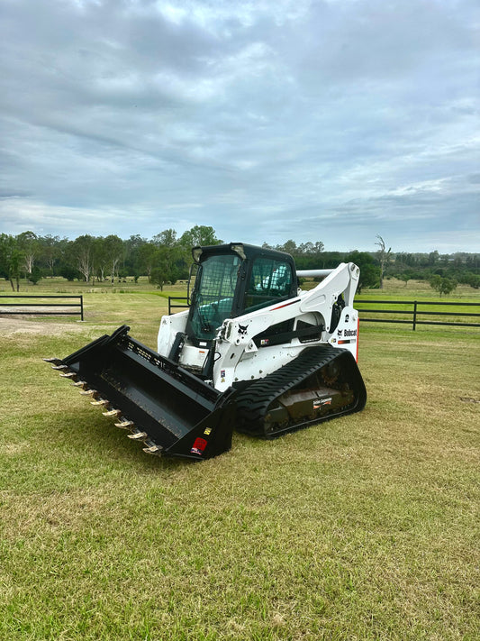 2018 Bobcat T870
