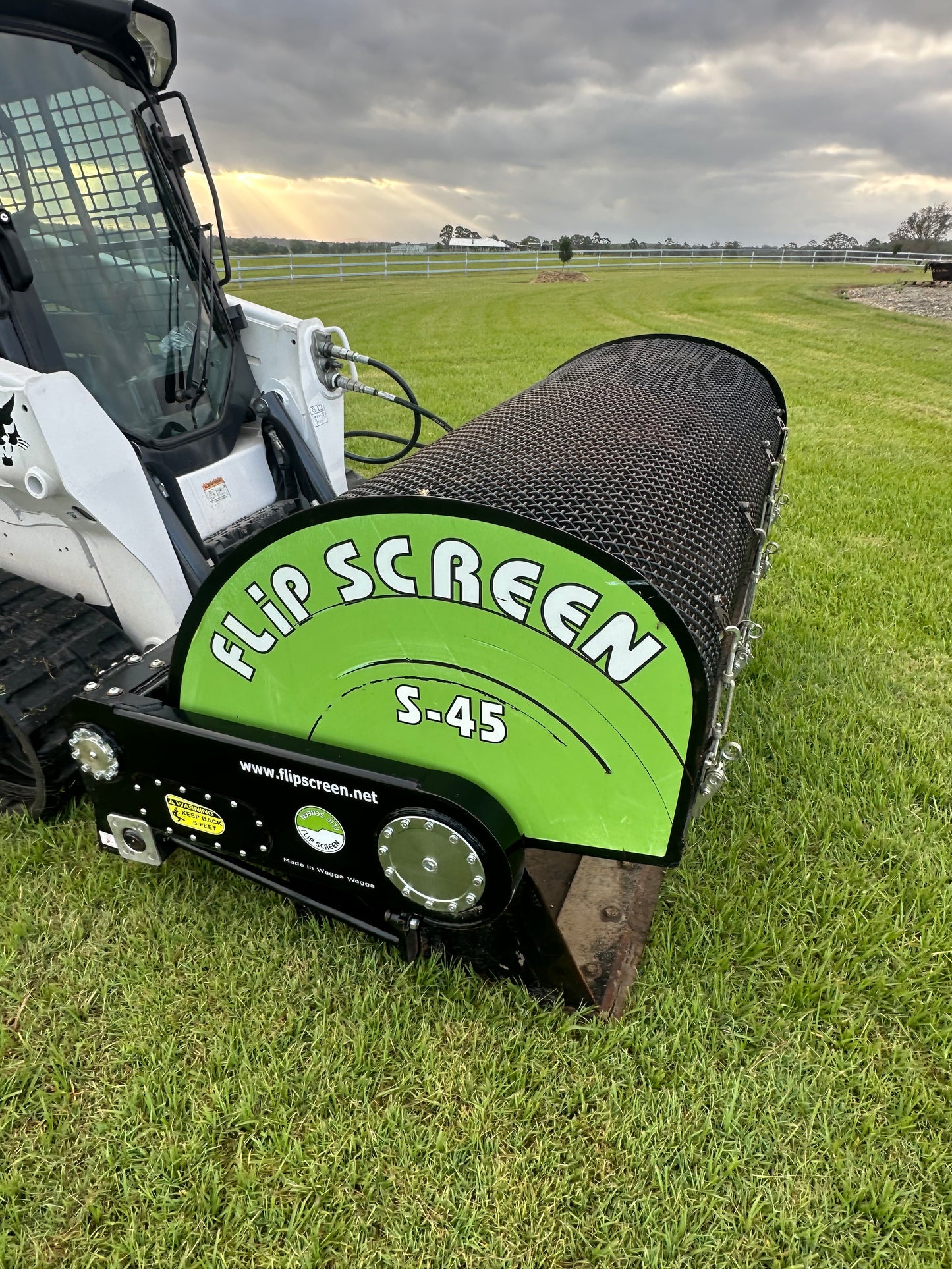 2022 Flip screen S45
