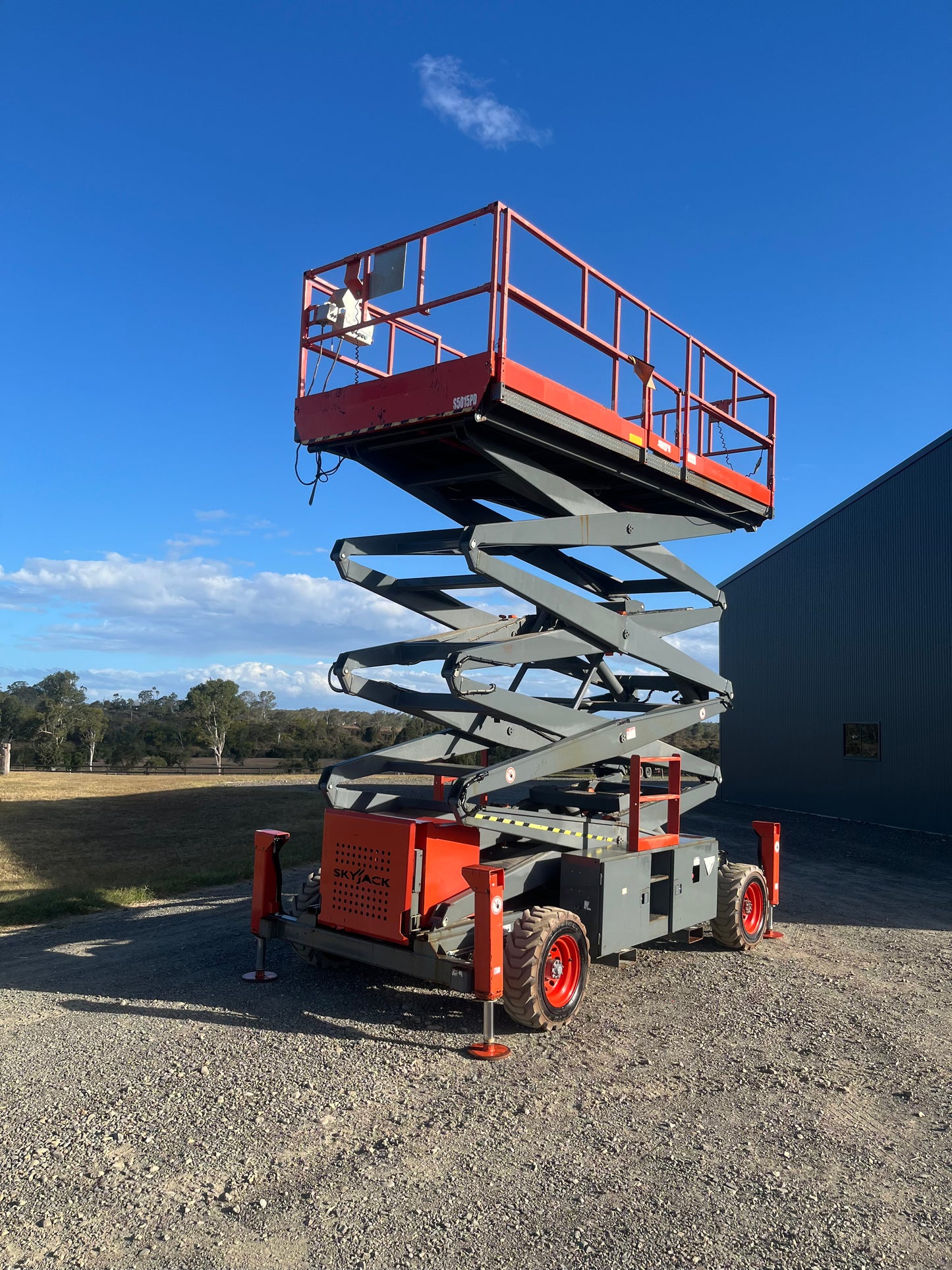2013 Skyjack SJ9250RT