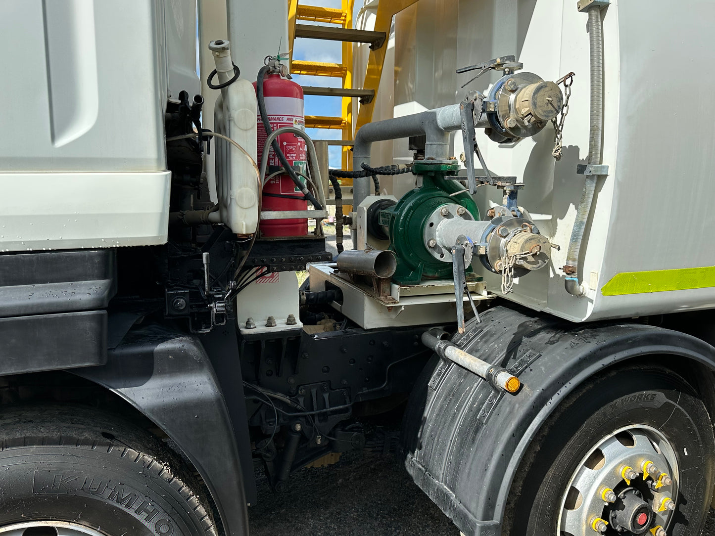 2018 Isuzu 8 x 4 Water Cart