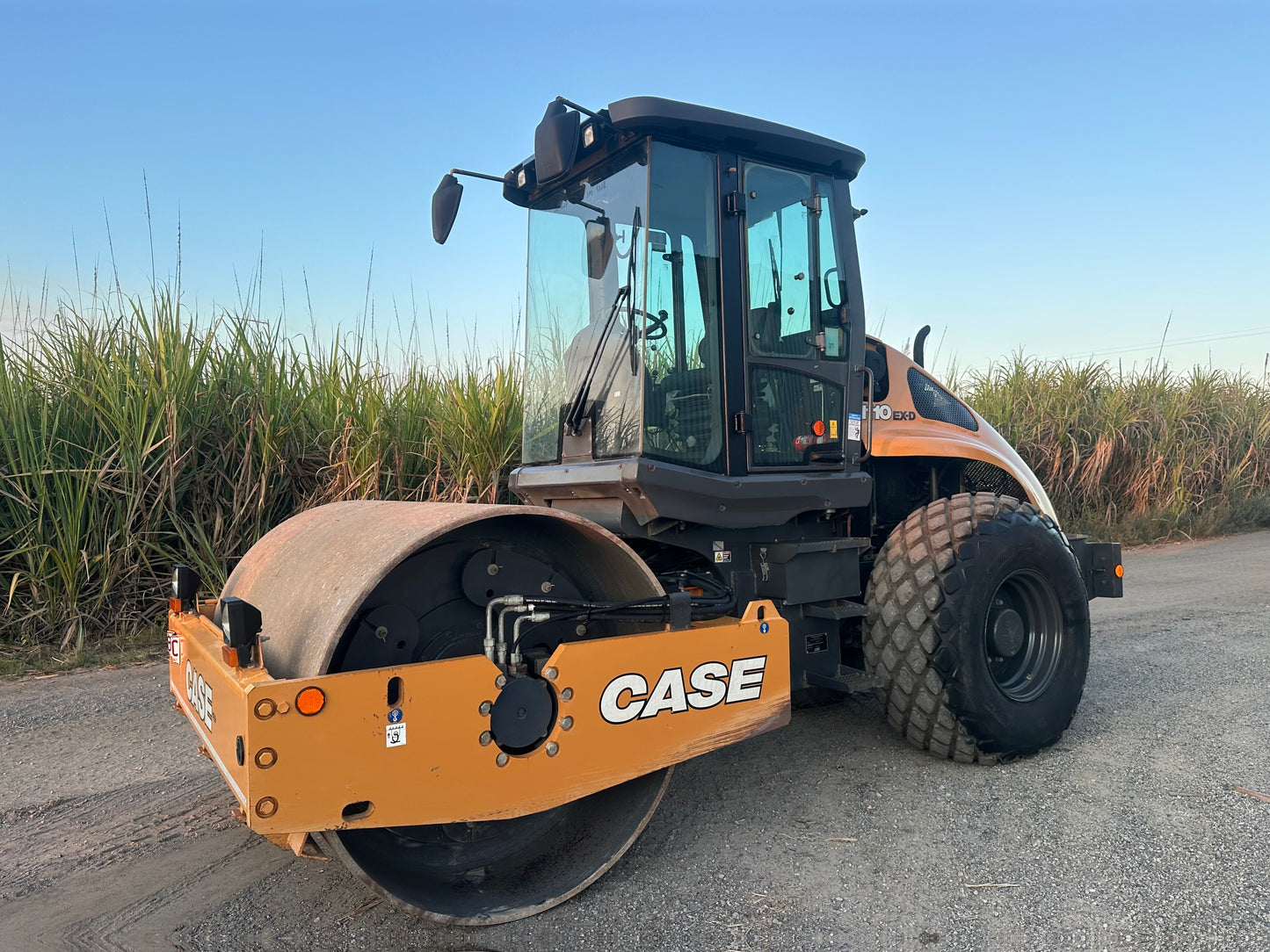 2020 Case 10t Roller