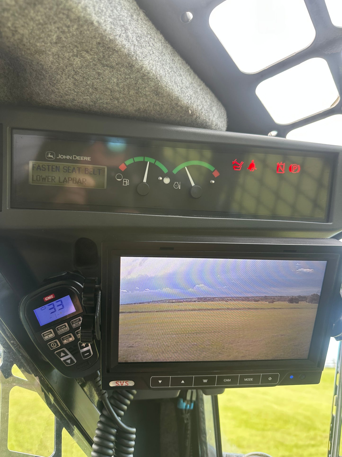 2022 John Deere 331G
