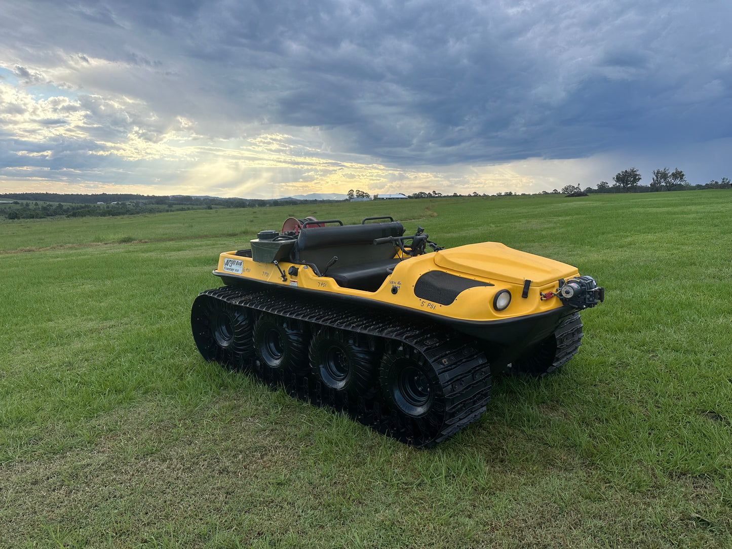 2010 Argo 8x8 Frontier
