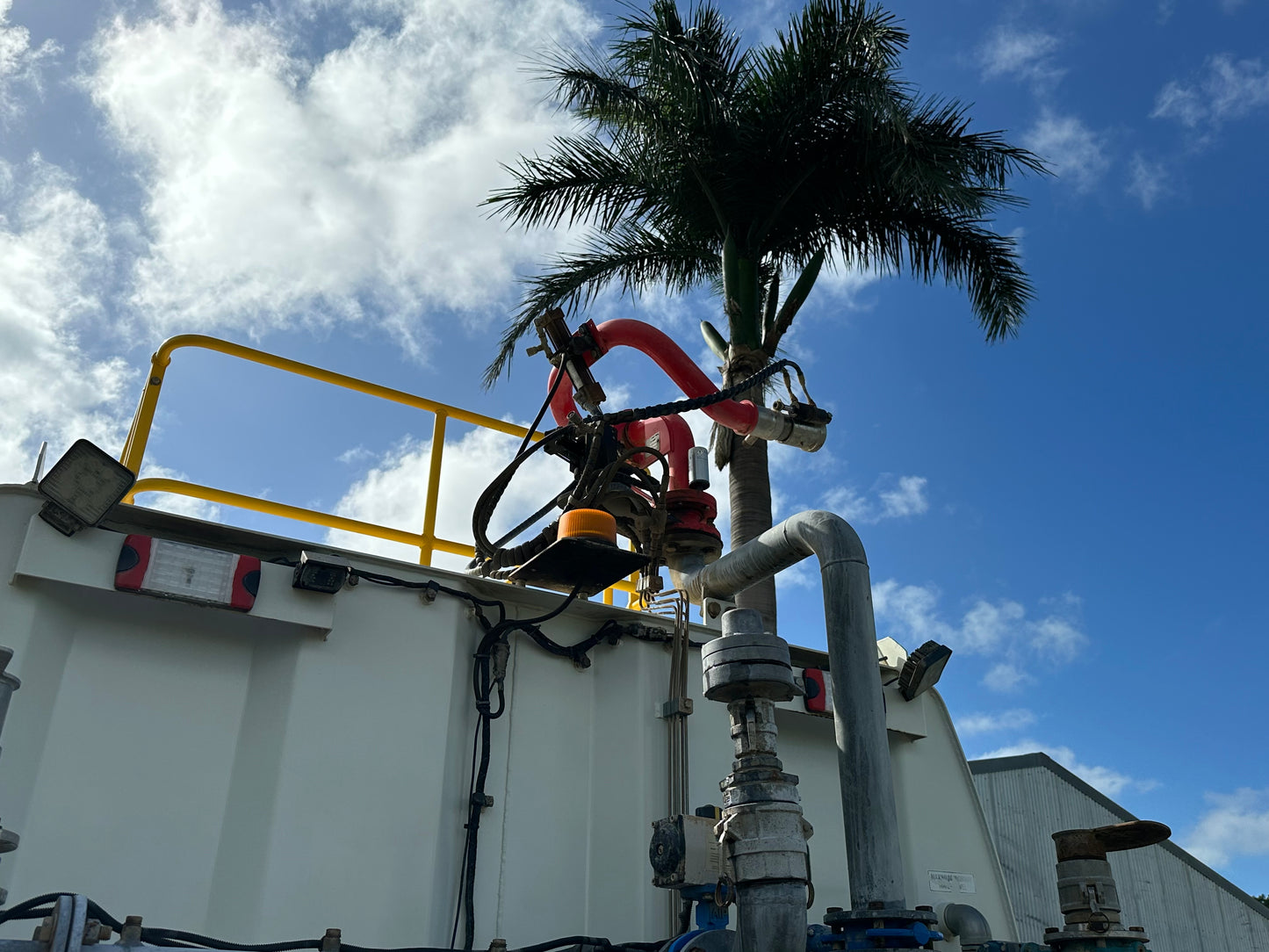 2018 Isuzu 8 x 4 Water Cart