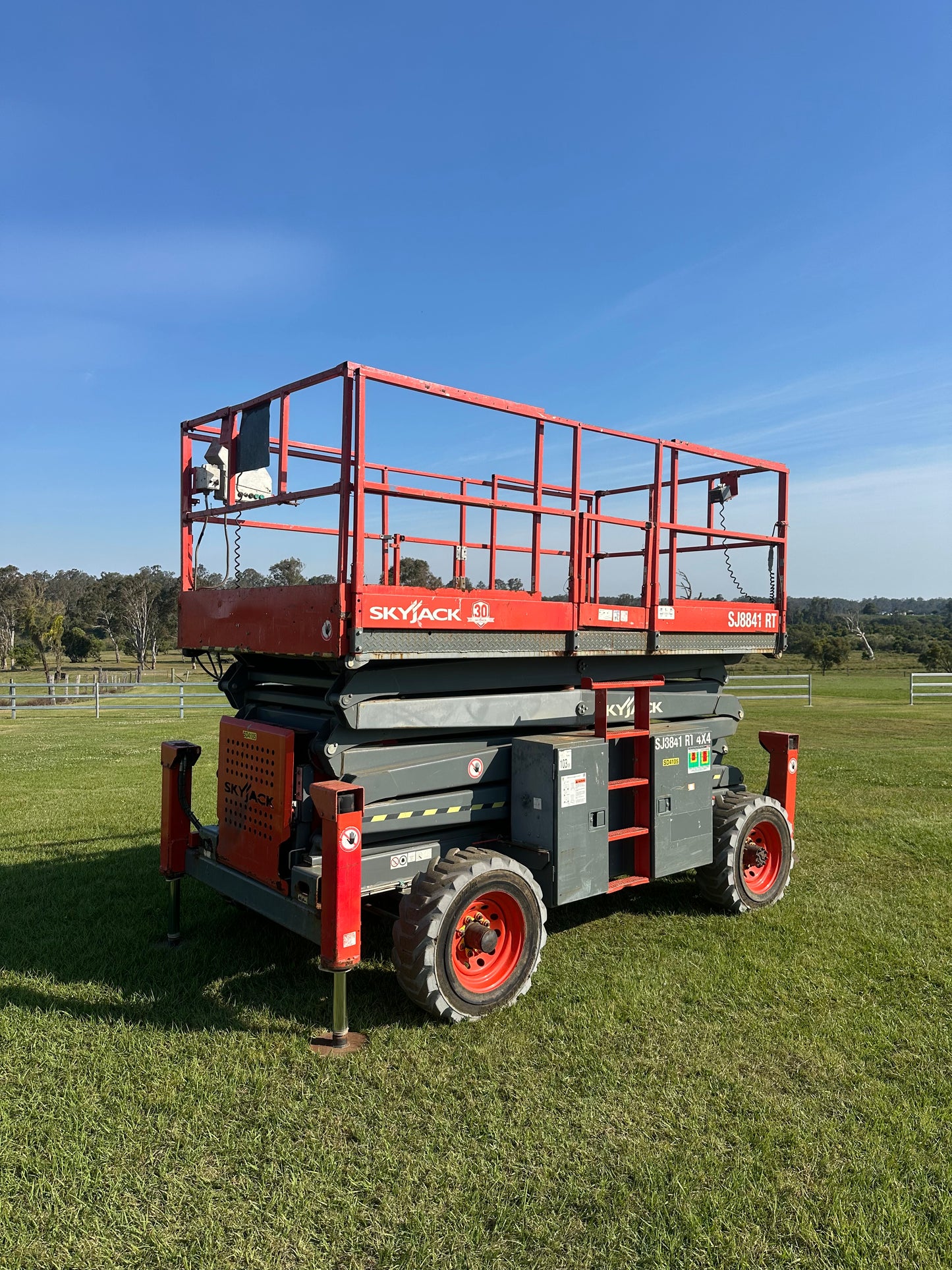 2015 Skyjack Diesel Scissor Lift