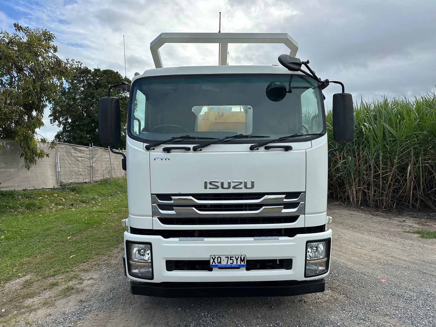 Isuzu 8x4 water cart