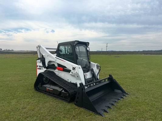 2021 BOBCAT T870