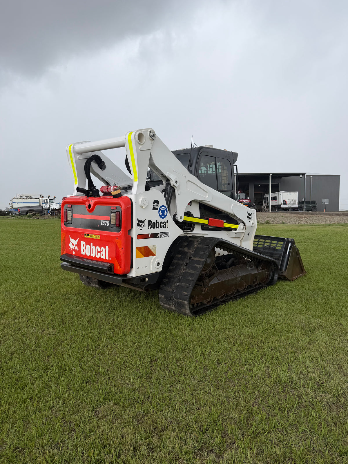2022 BOBCAT T870
