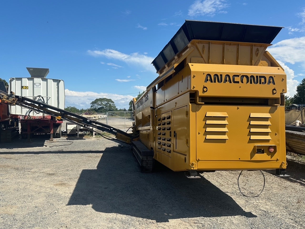 2012 Anaconda  TD516 Track Trommel