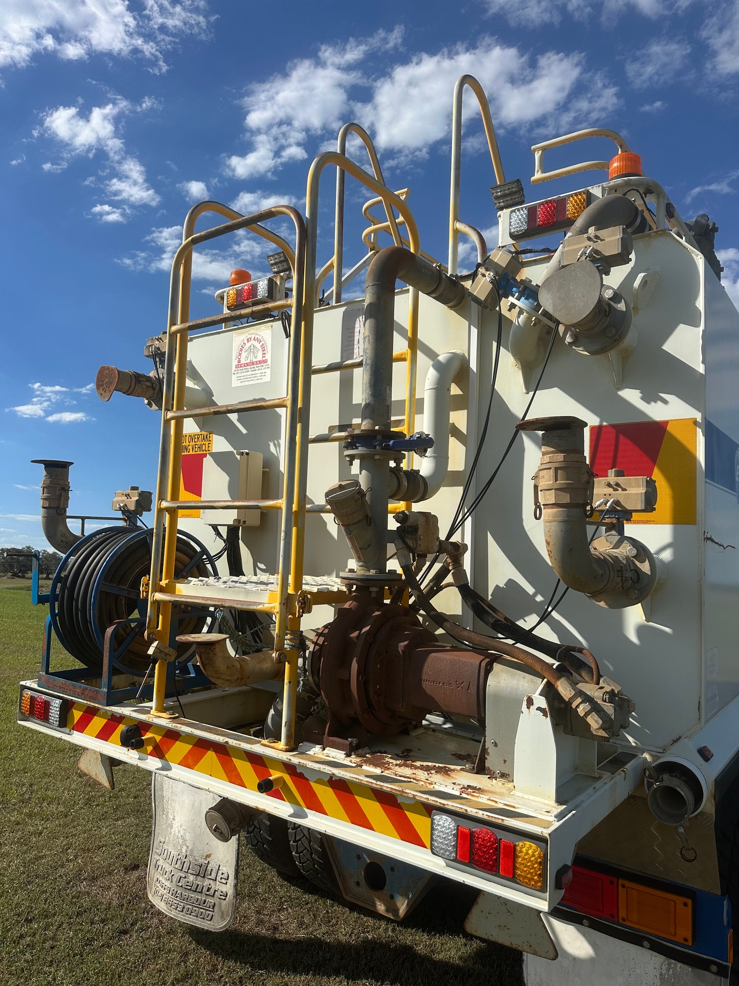 2013 Mack Trident Water Cart