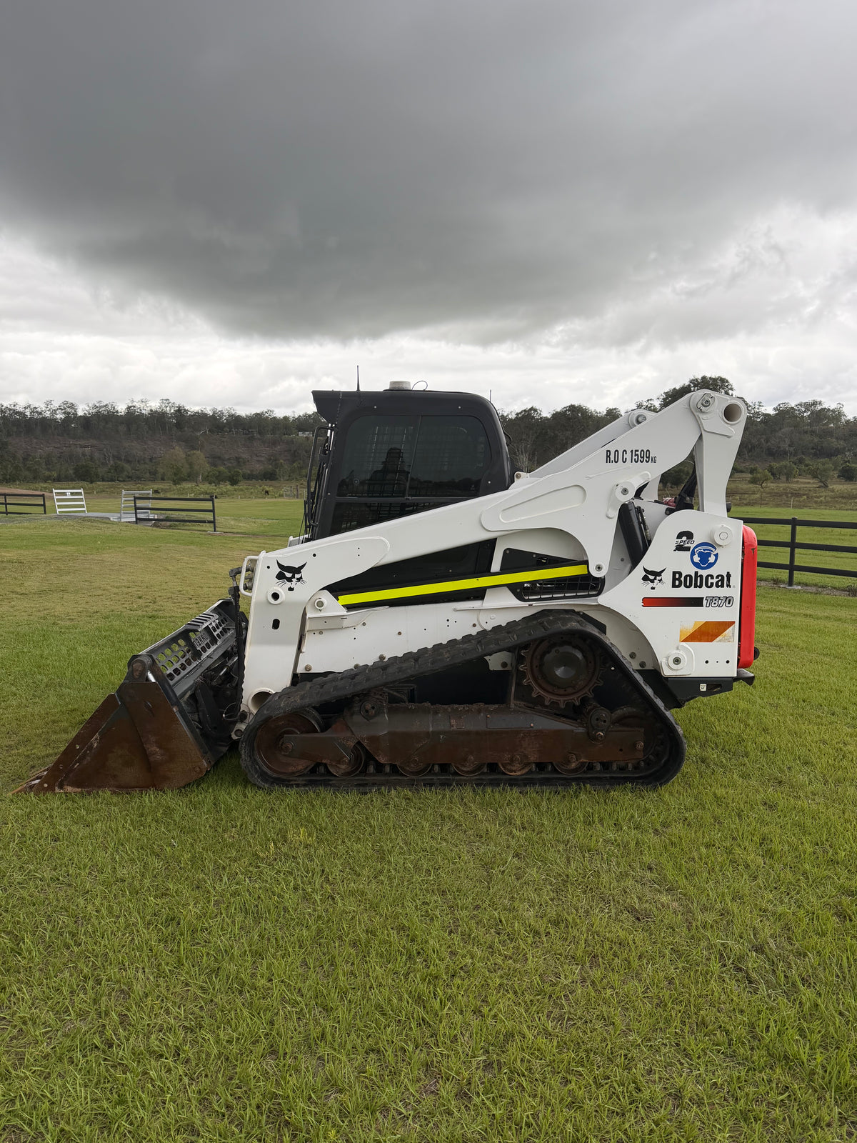 2022 BOBCAT T870