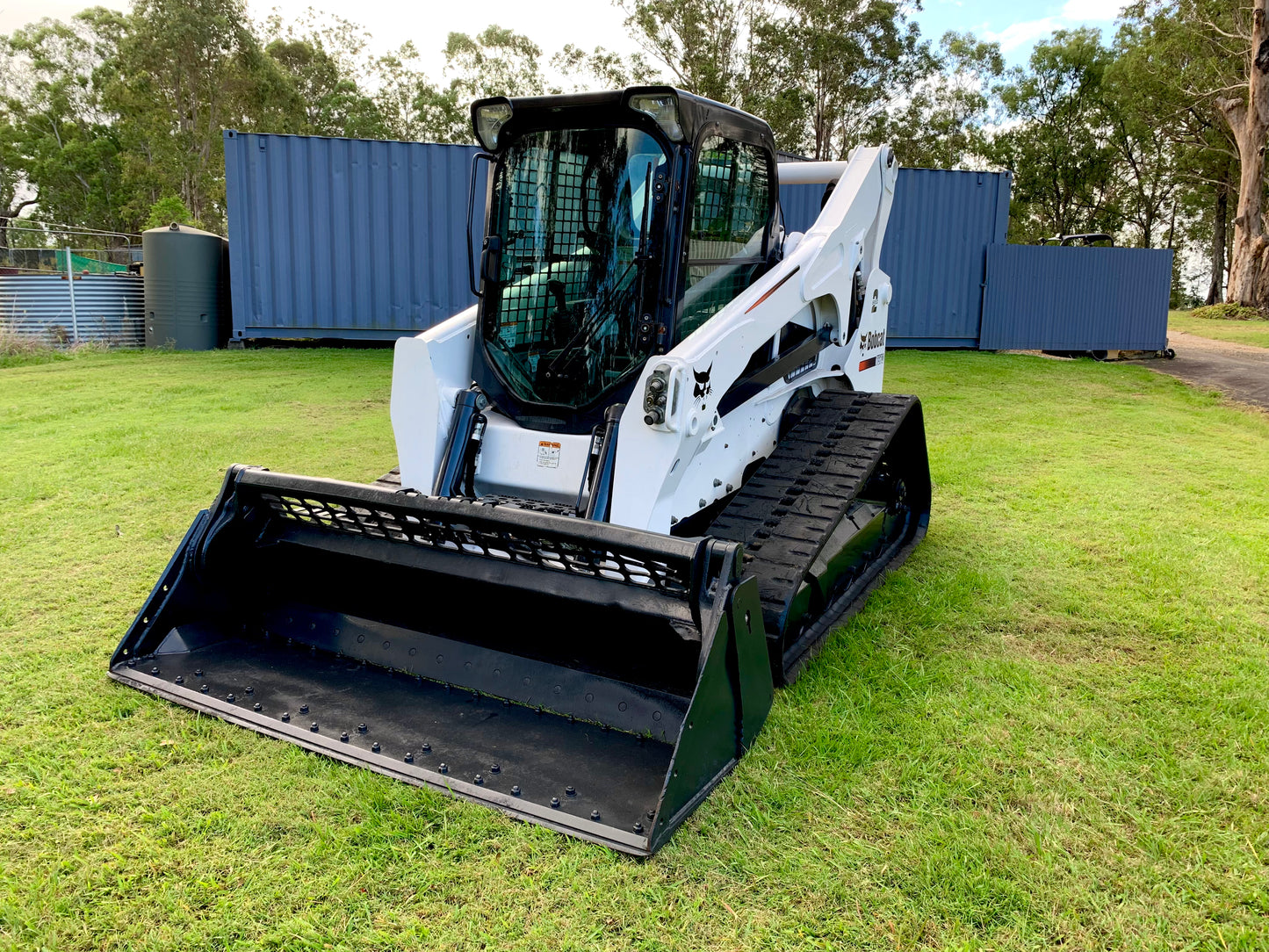 2021 BOBCAT T870