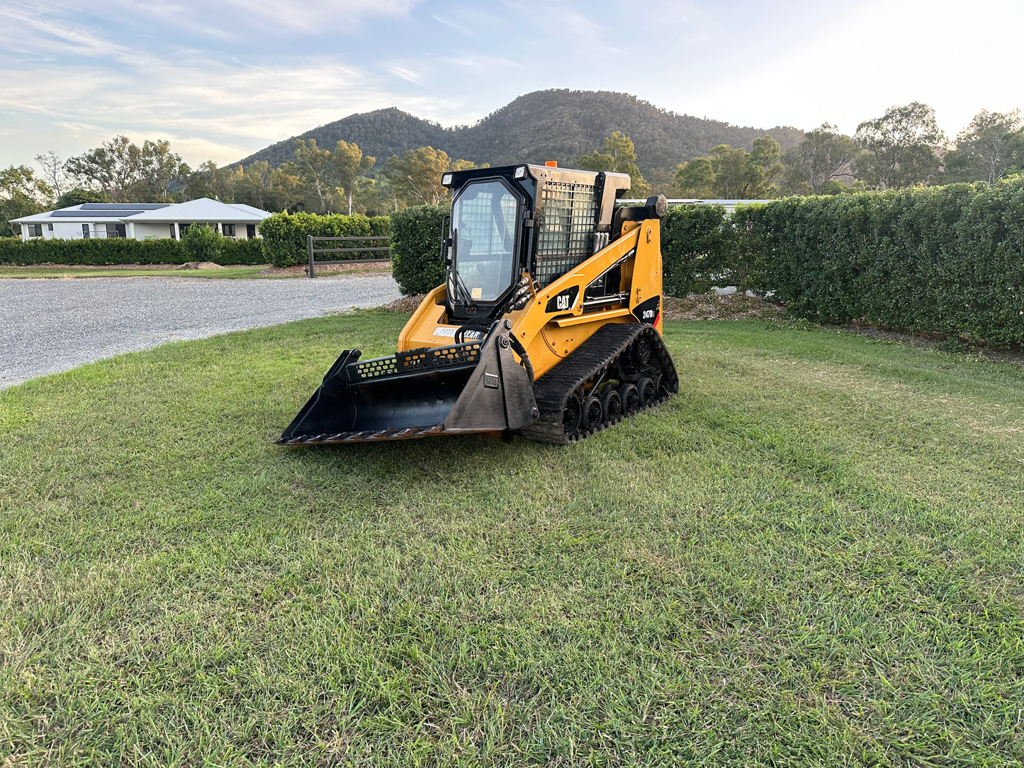 Cat 247B3